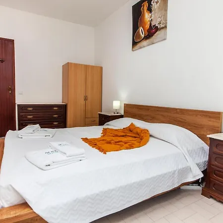 Local Da Trindade * 라고스