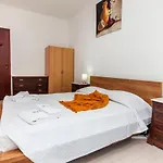 Local Da Trindade * לאגוּ‏ש