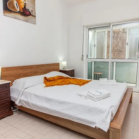 Local Da Trindade Guest house *